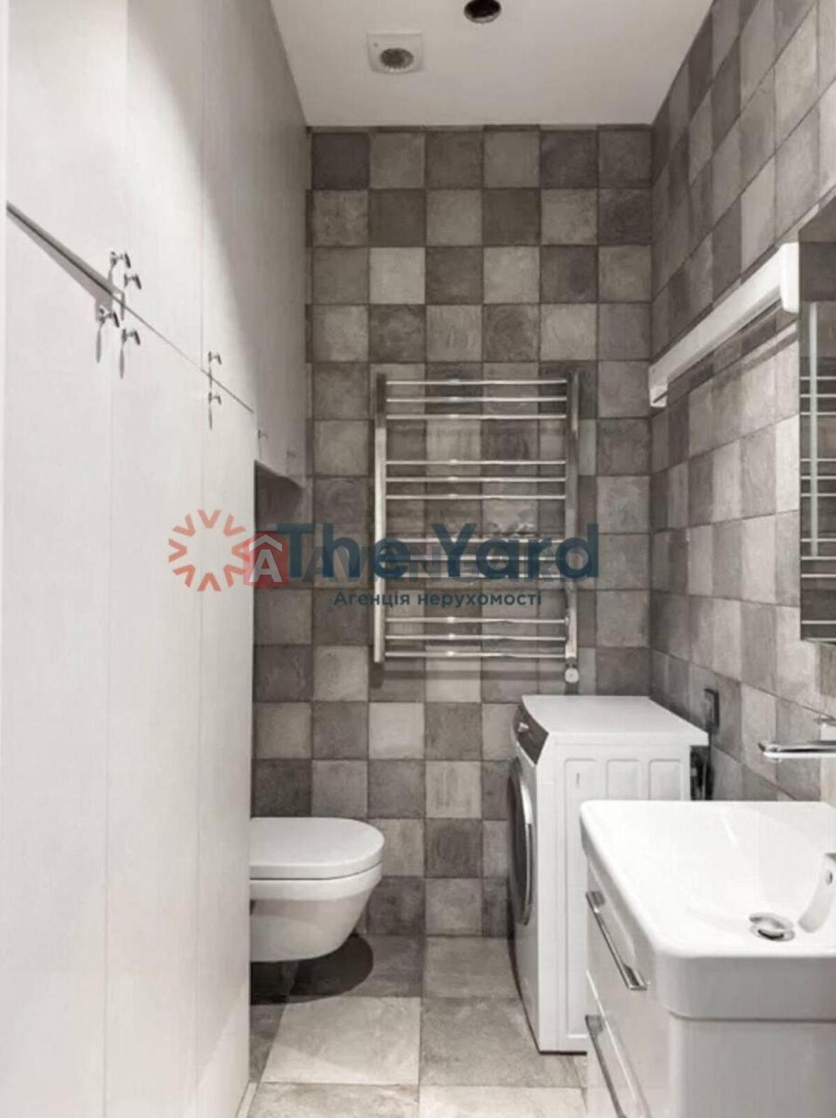 2 ��. ��������, 118/63/28 ��. �., 15/29 ������ ���� 15