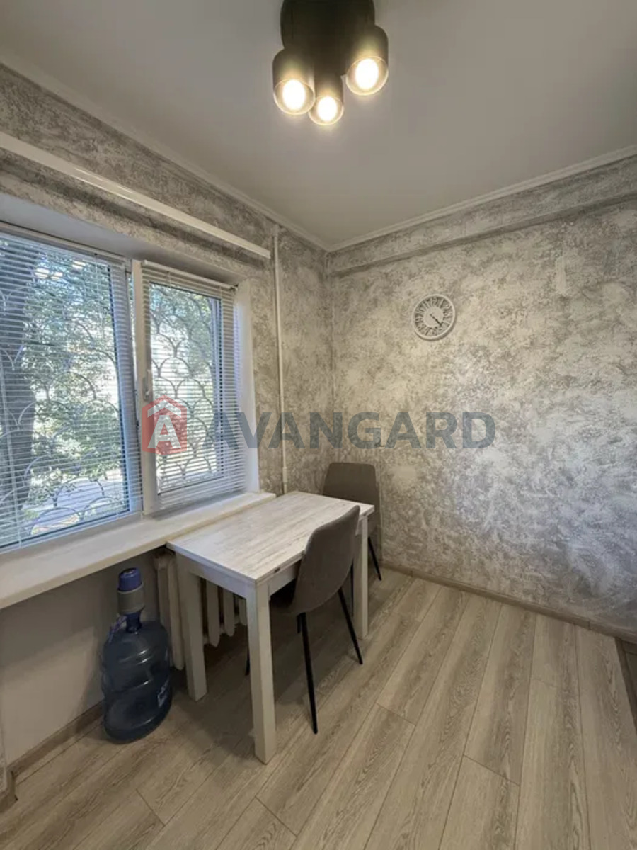 3 ����. ��������, 45/-/6 ��. �., 1/5 ���� ���� 7