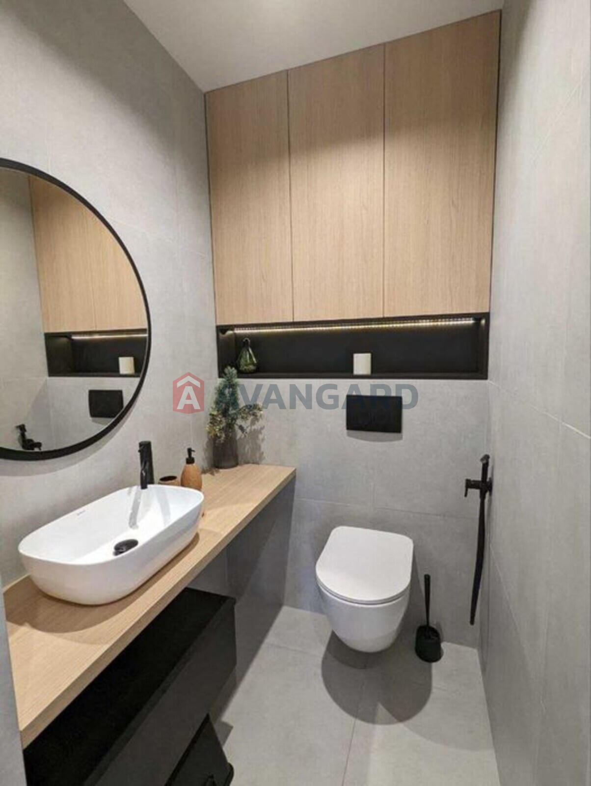 2 ��. ��������, 81/-/15 ��. �., 4/10 ������ ���� 12