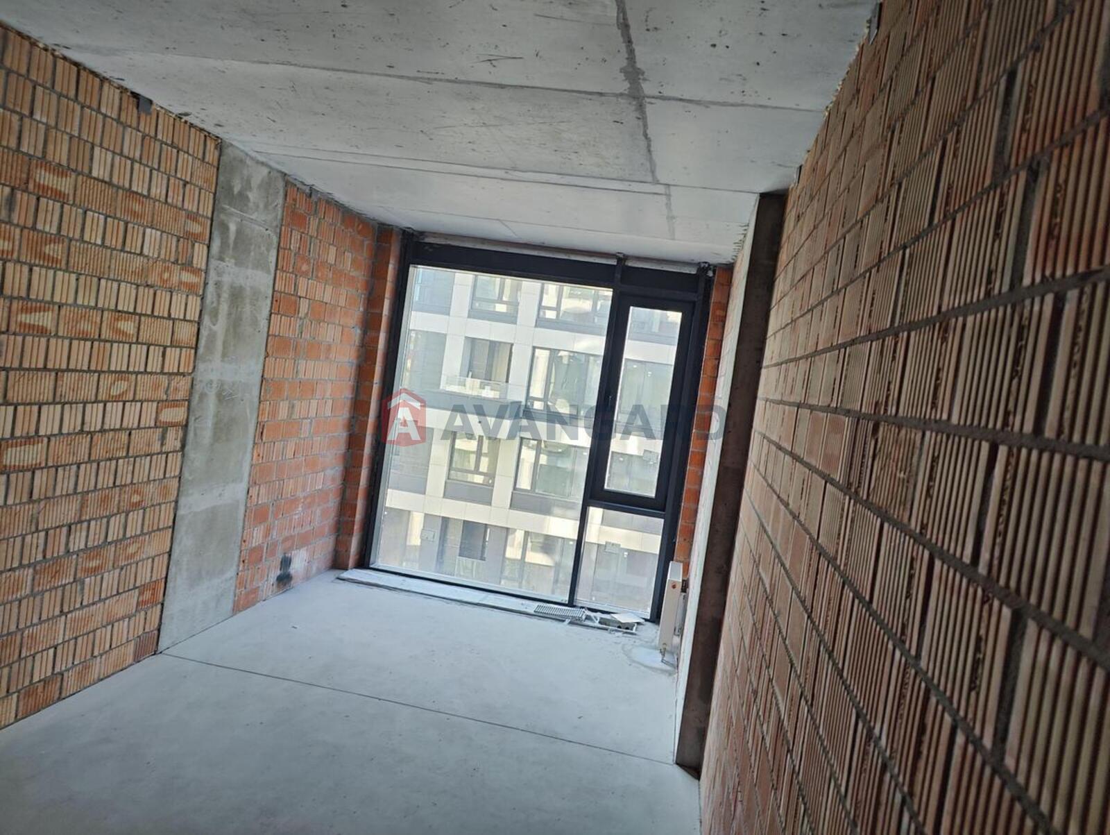 2 ��. ��������, 64/23/20 ��. �., 5/8 ������ ���� 13