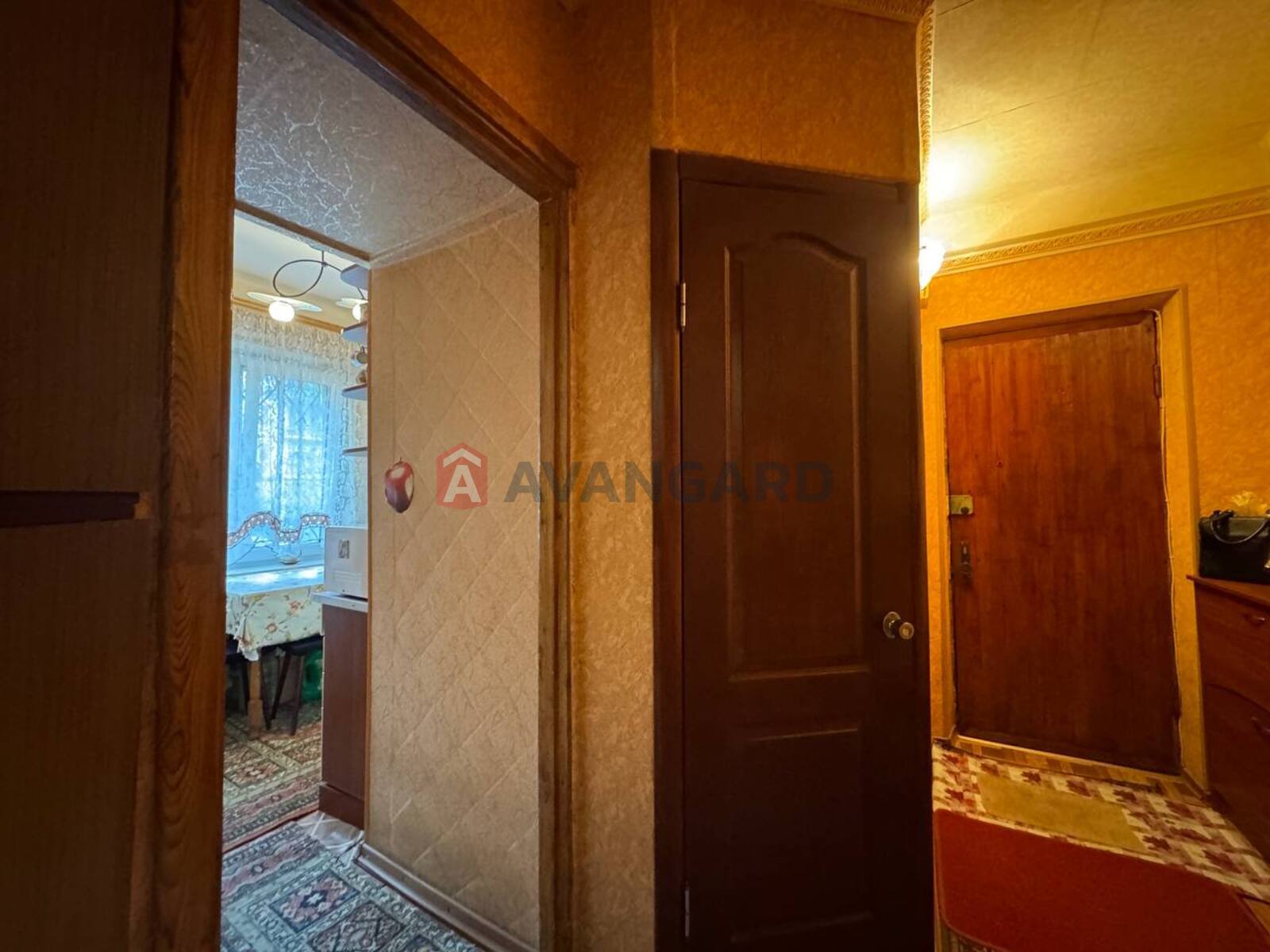 2 ����. ��������, 44.41/30.32/7 ��. �., 1/5 ���� ���� 4