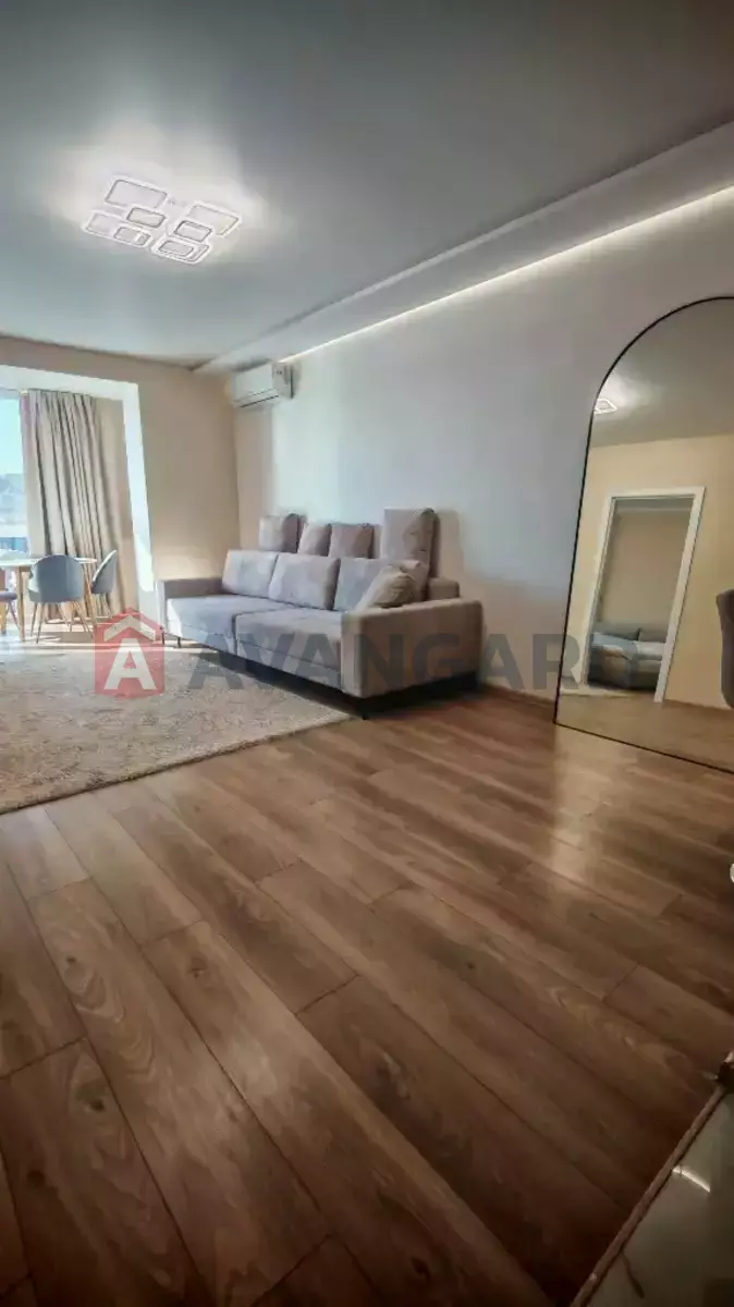 2 ��. ��������, 70/36/11 ��. �., 12/16 ������ ���� 6