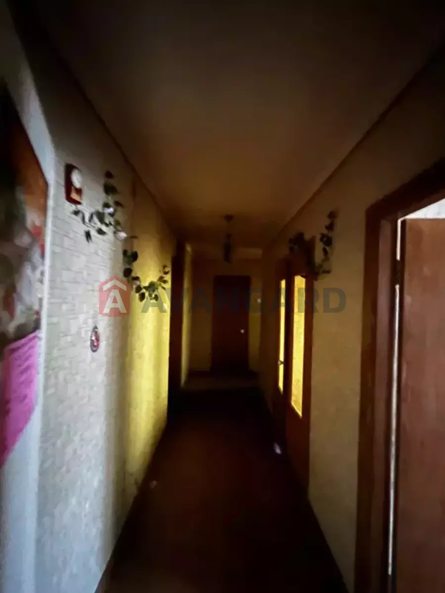 2 ��. ��������, 57/37/8 ��. �., 12/16 ������ ���� 10