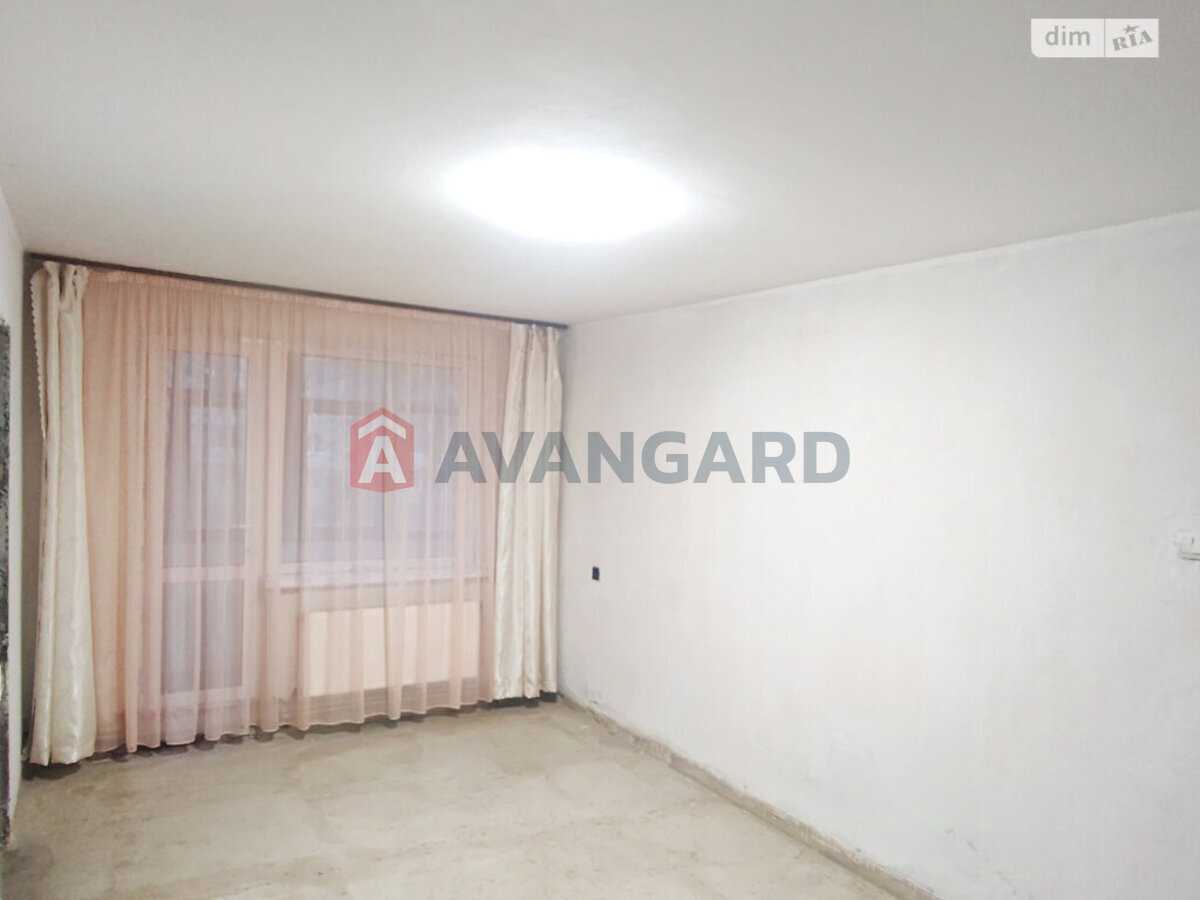 4 ��. ��������, 65/45/6 ��. �., 1/5 ������ ���� 1