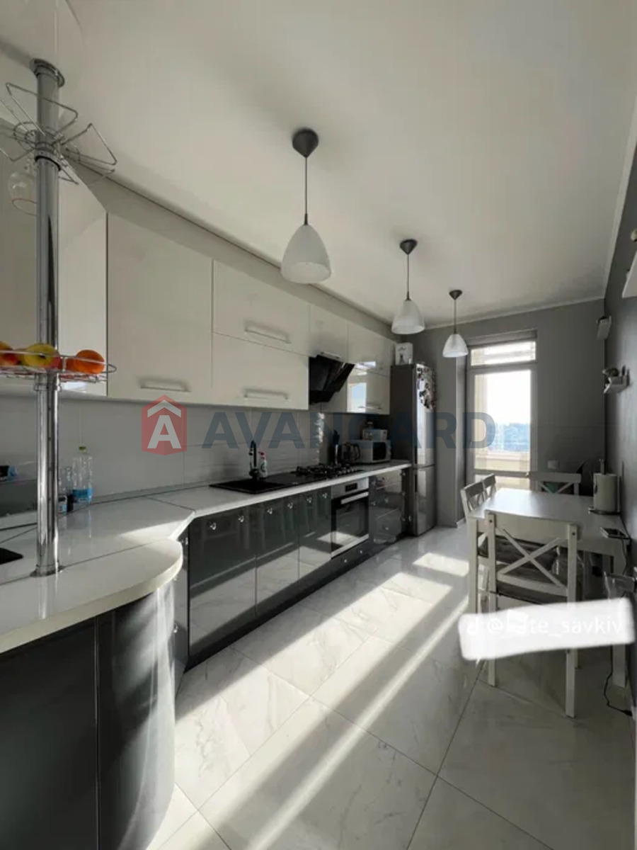 2 . , 70/-/11 . ., 5/10   6