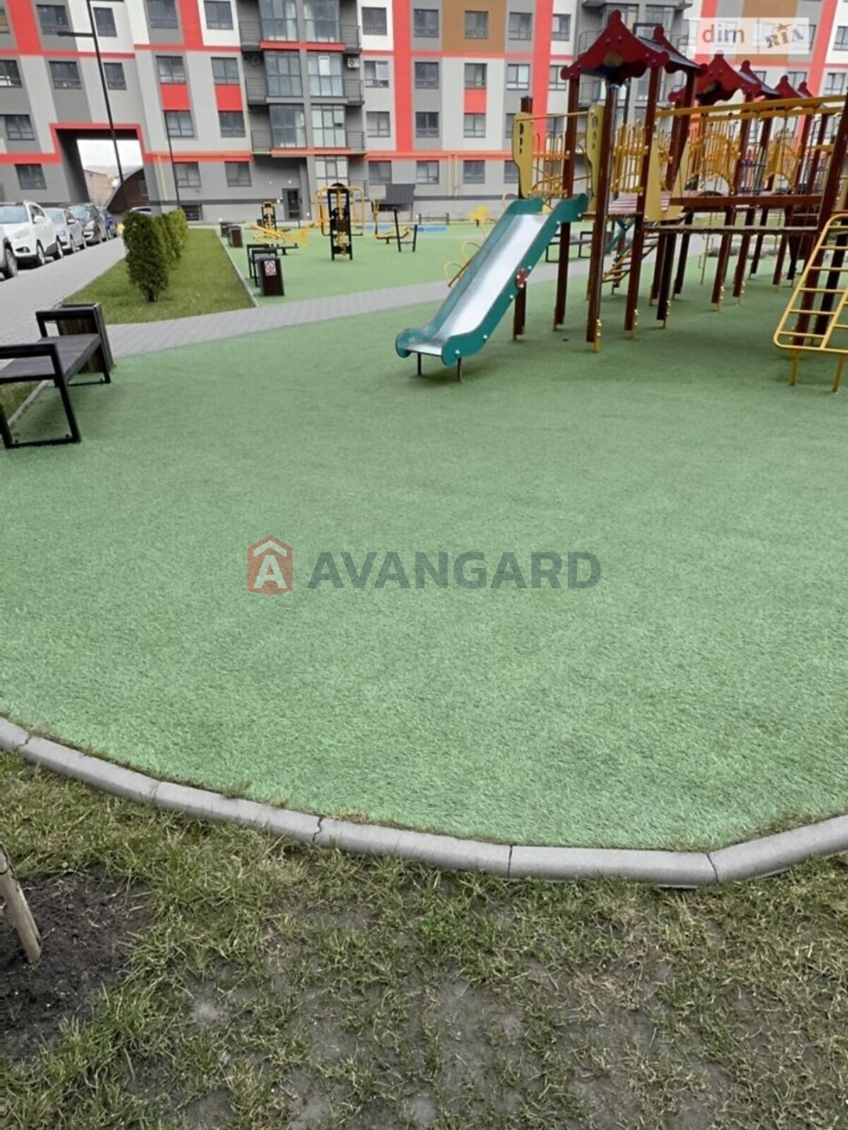 2 ��. ��������, 65/32/19 ��. �., 4/10 ������ ���� 4