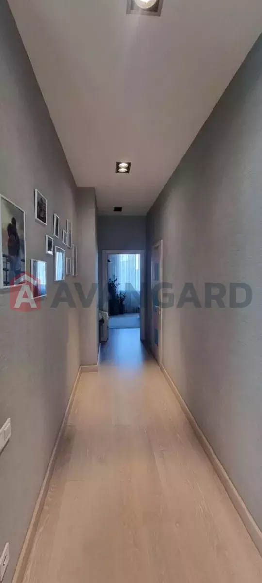 3 ��. ��������, 125/-/14 ��. �., 6/18 ������ ���� 20