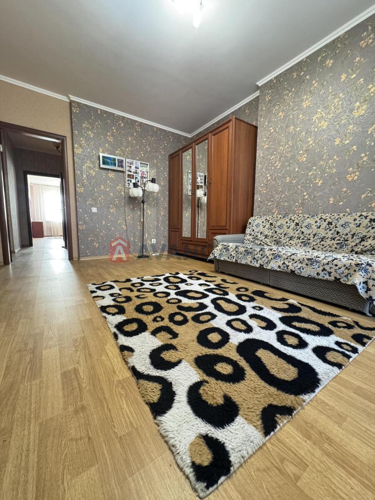 3 ����. ��������, 92/57/15 ��. �., 12/28 ���� ���� 19