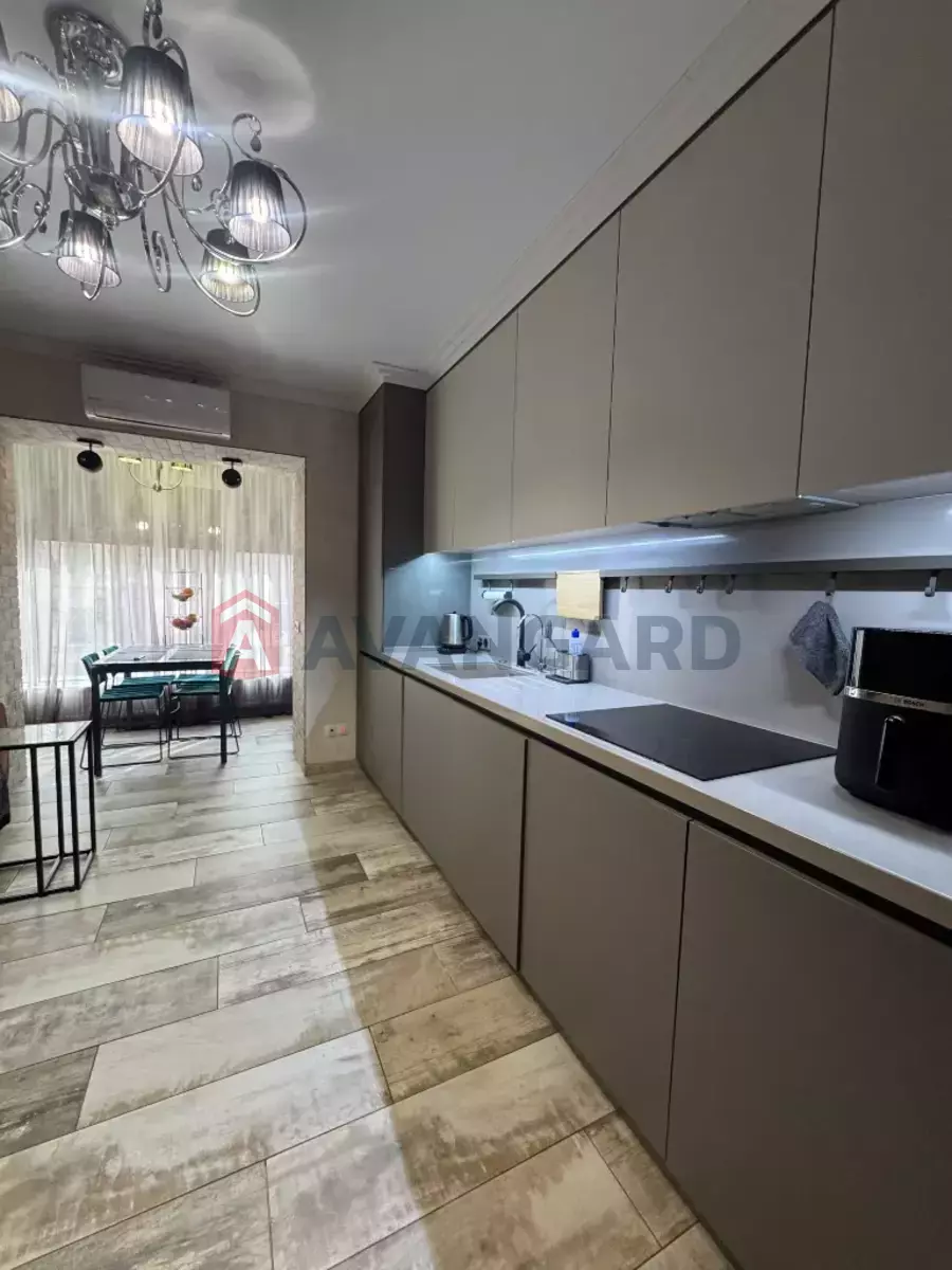 1 ��. ��������, 48/-/- ��. �., 2/10 ������ ���� 3