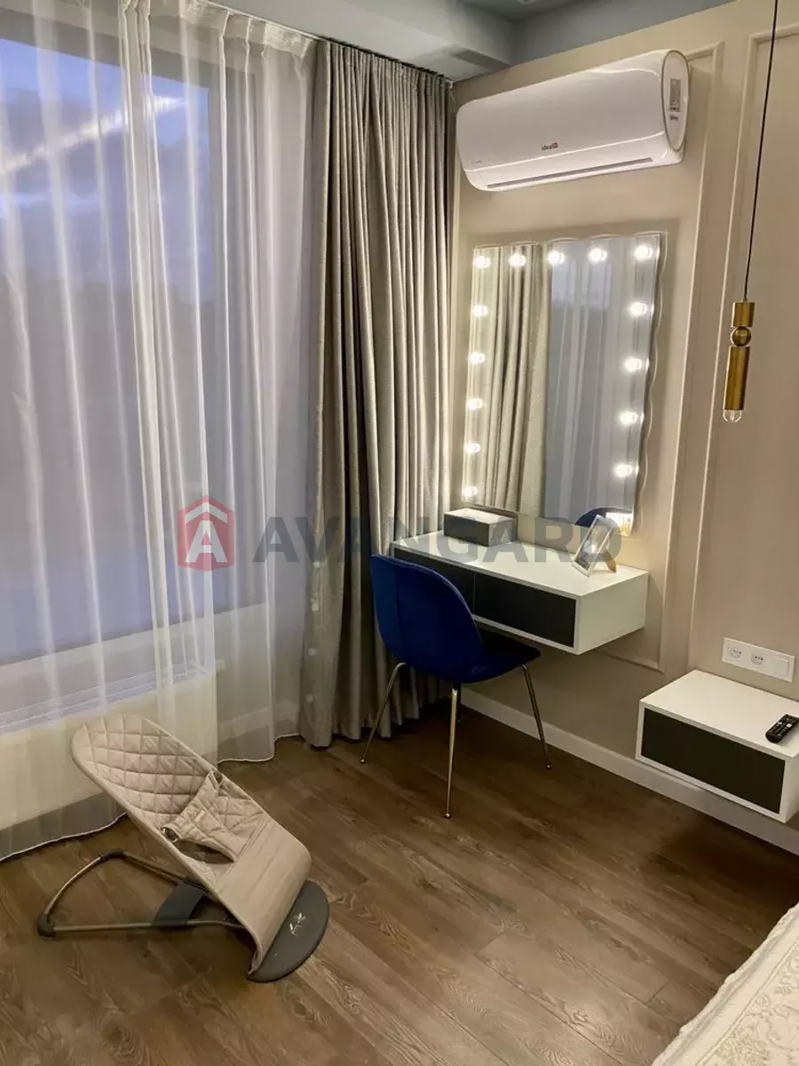 3 ����. ��������, 75/-/15 ��. �., 4/24 ���� ���� 19