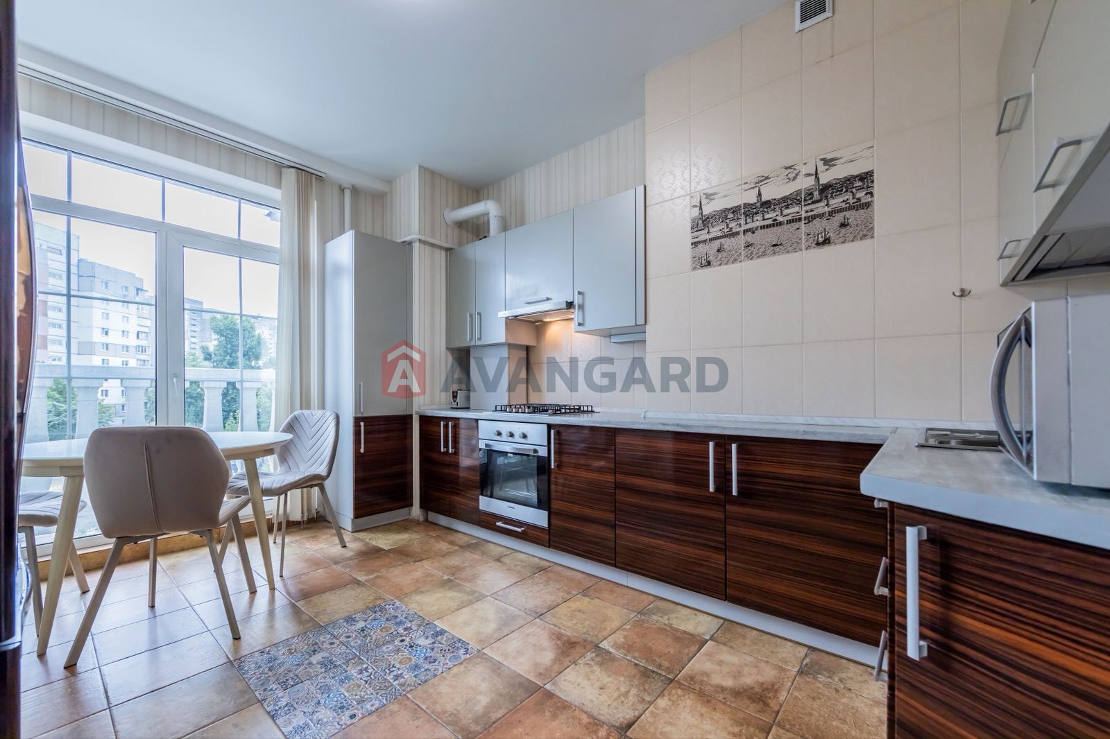 2 ����. ��������, 48/-/11 ��. �., 4/9 ���� ���� 2