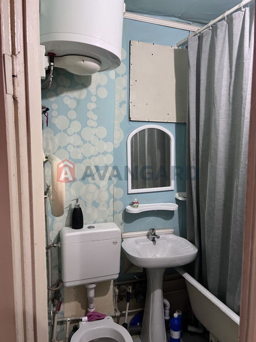 2 ��. ��������, 46/-/7 ��. �., 4/5 ������ ���� 6