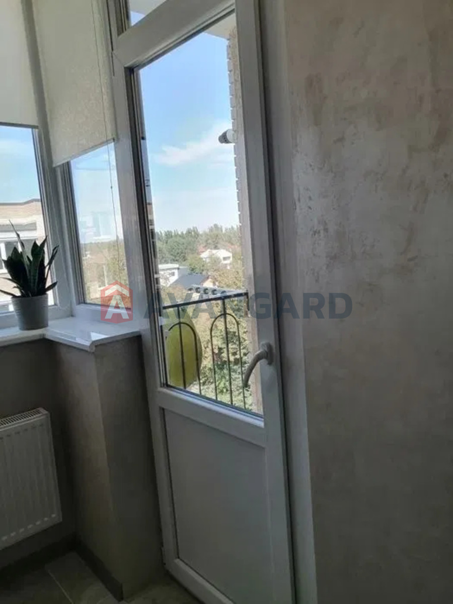 1 ��. ��������, 39/-/12 ��. �., 5/5 ������ ���� 3