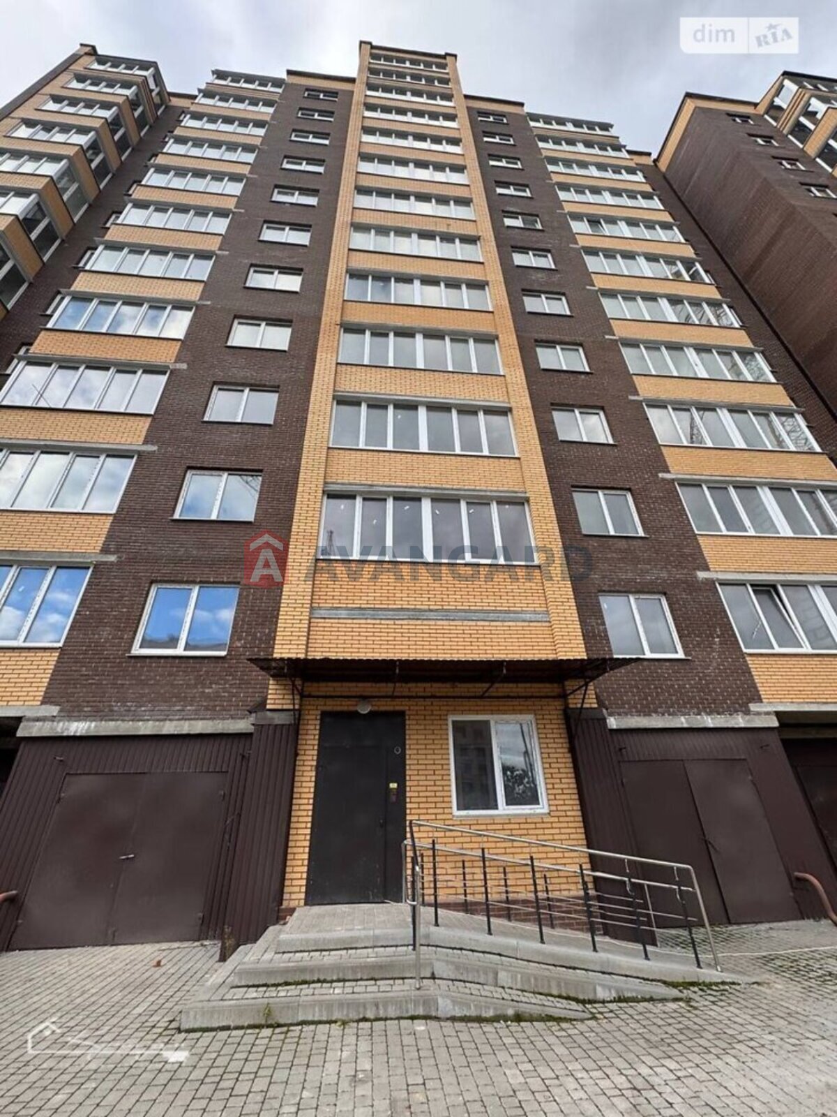 1 ��. ��������, 47/20/18 ��. �., 11/11 ������ ���� 1