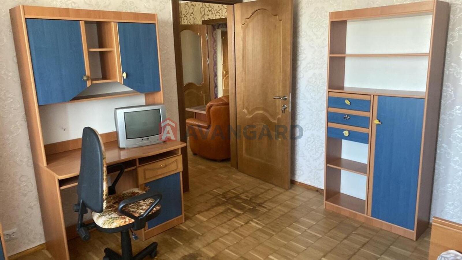 4 ��. ��������, 87,5/53/8,5 ��. �., 10/16 ������ ���� 11