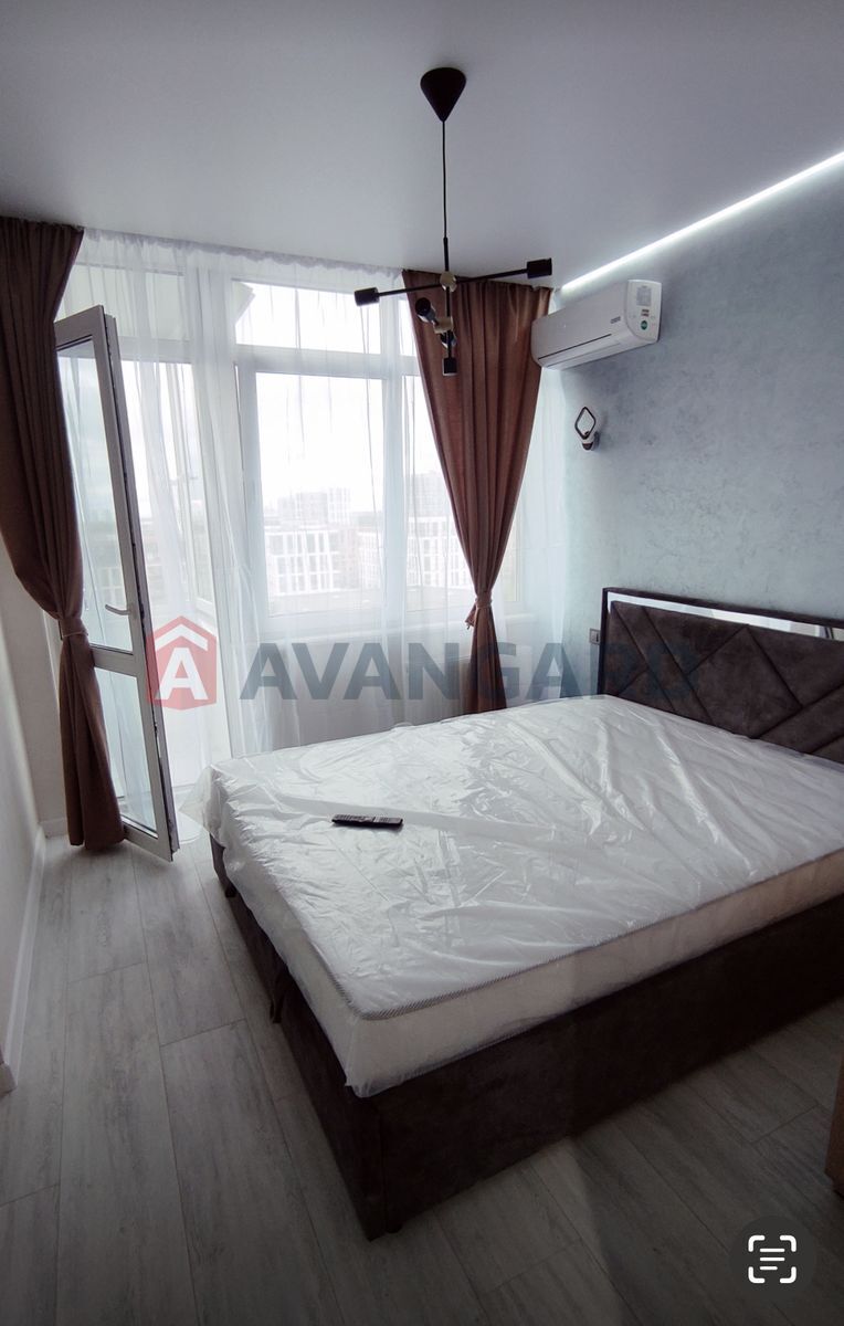 1 . , 43 / 11 / 18 . ., 18/20   3