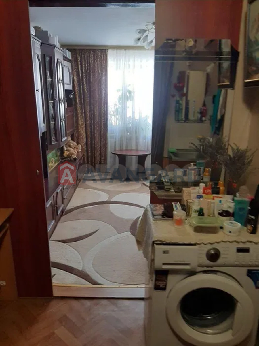 1 ��. ��������, 24/-/14 ��. �., 3/5 ������ ���� 3