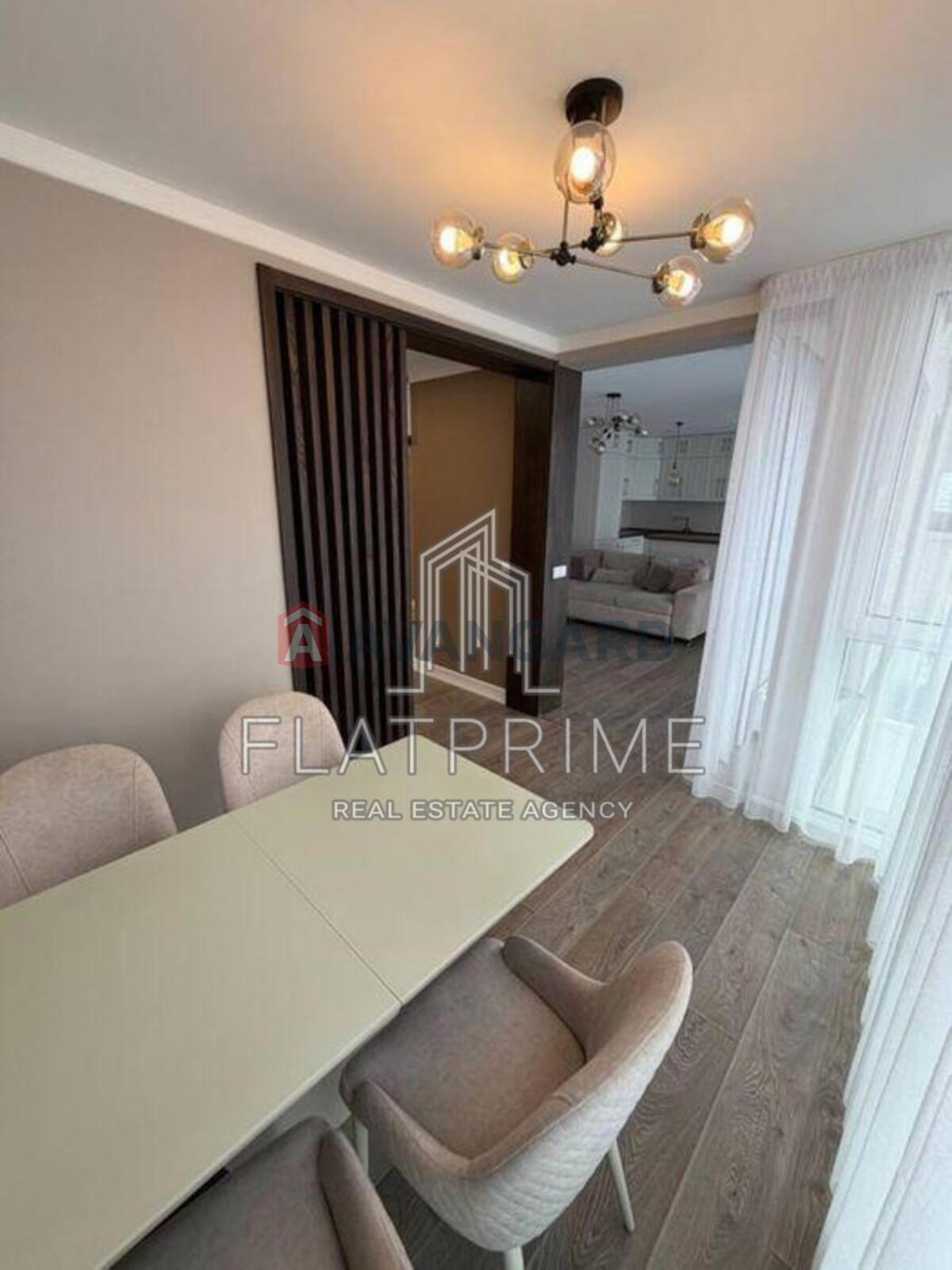 3 ��. ��������, 100/50/30 ��. �., 8/26 ������ ���� 14