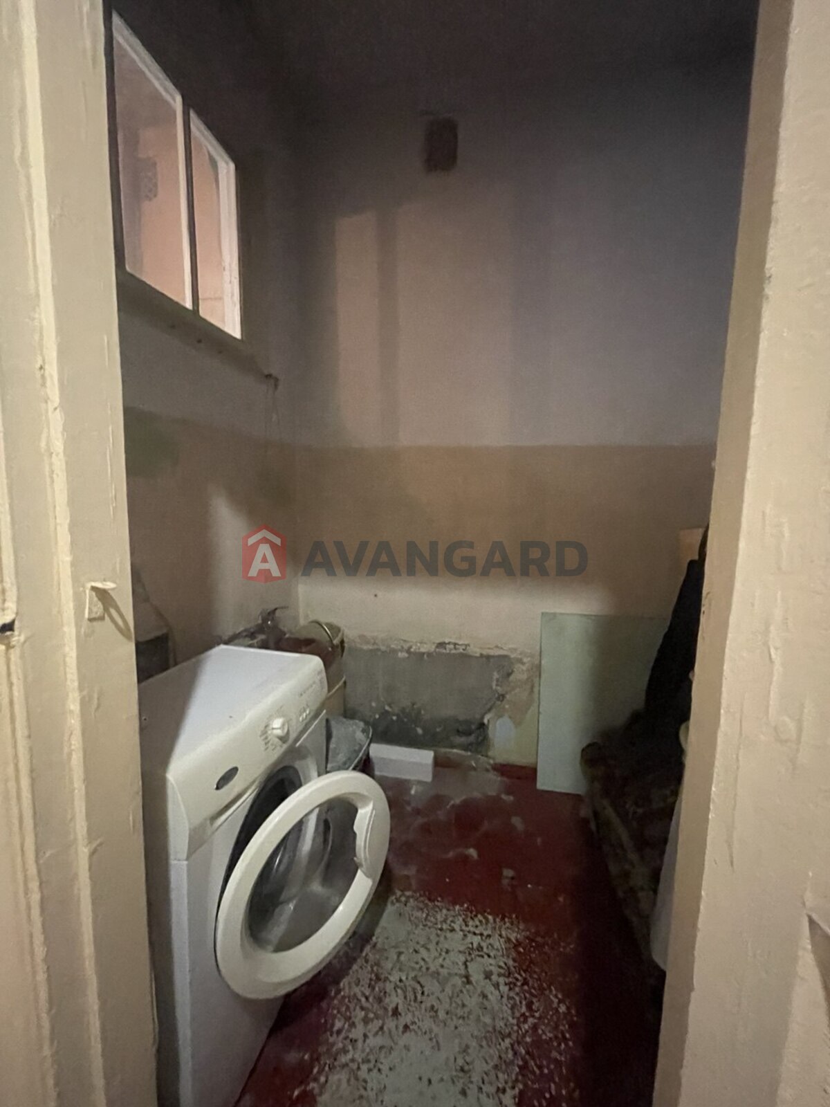 1 ��. ��������, 36/-/8 ��. �., 3/3 ������ ���� 5