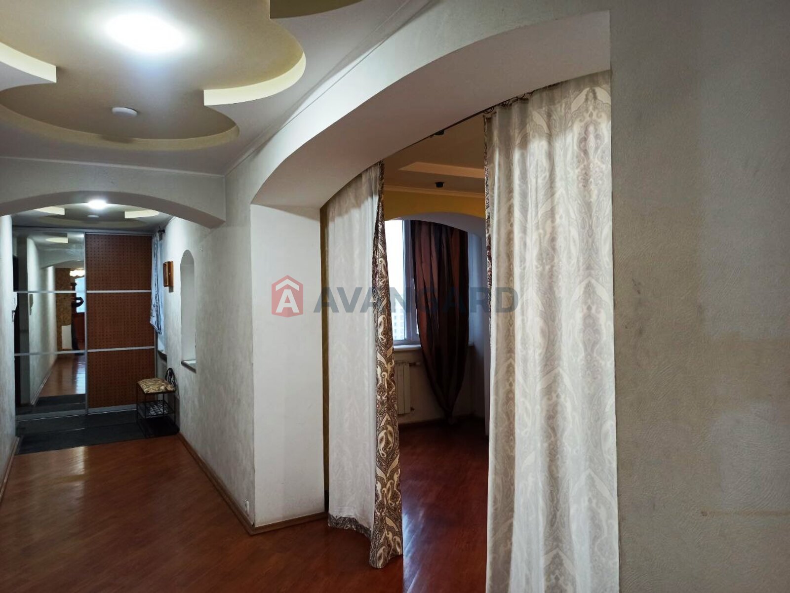 4 . , 213/-/21 . ., 10/11   4