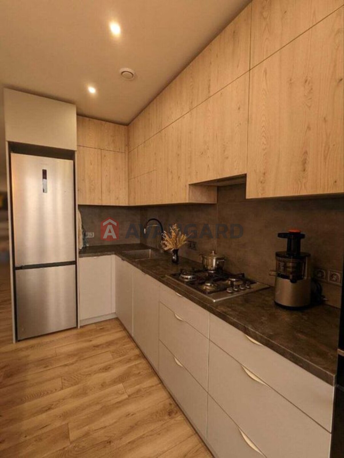 2 ��. ��������, 81/-/15 ��. �., 4/10 ������ ���� 2