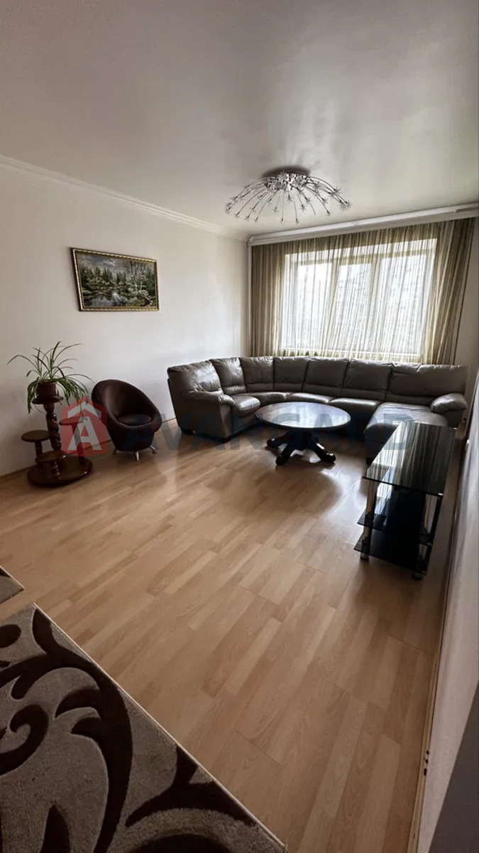 3 ����. ��������, 61/-/7 ��. �., 6/9 ���� ���� 1