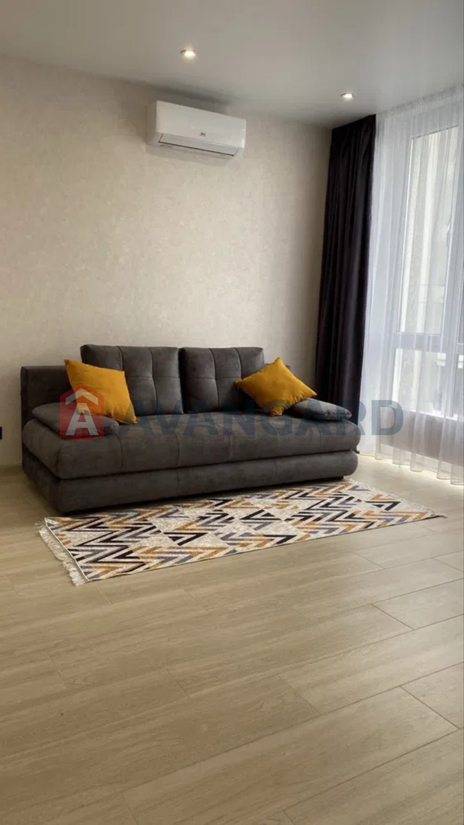 1 ����. ��������, 47/-/25 ��. �., 10/13 ���� ���� 4