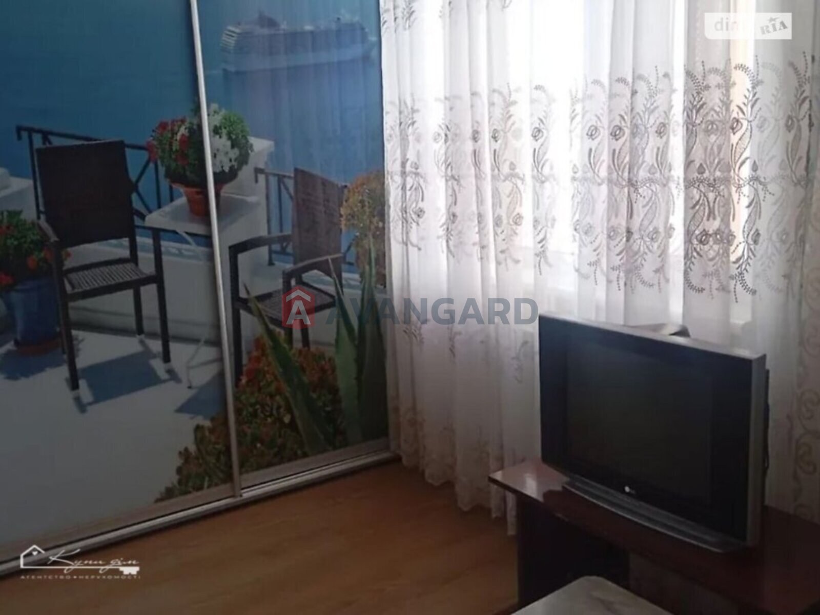 1 ��. ��������, 39/21/9 ��. �., 3/4 ������ ���� 3