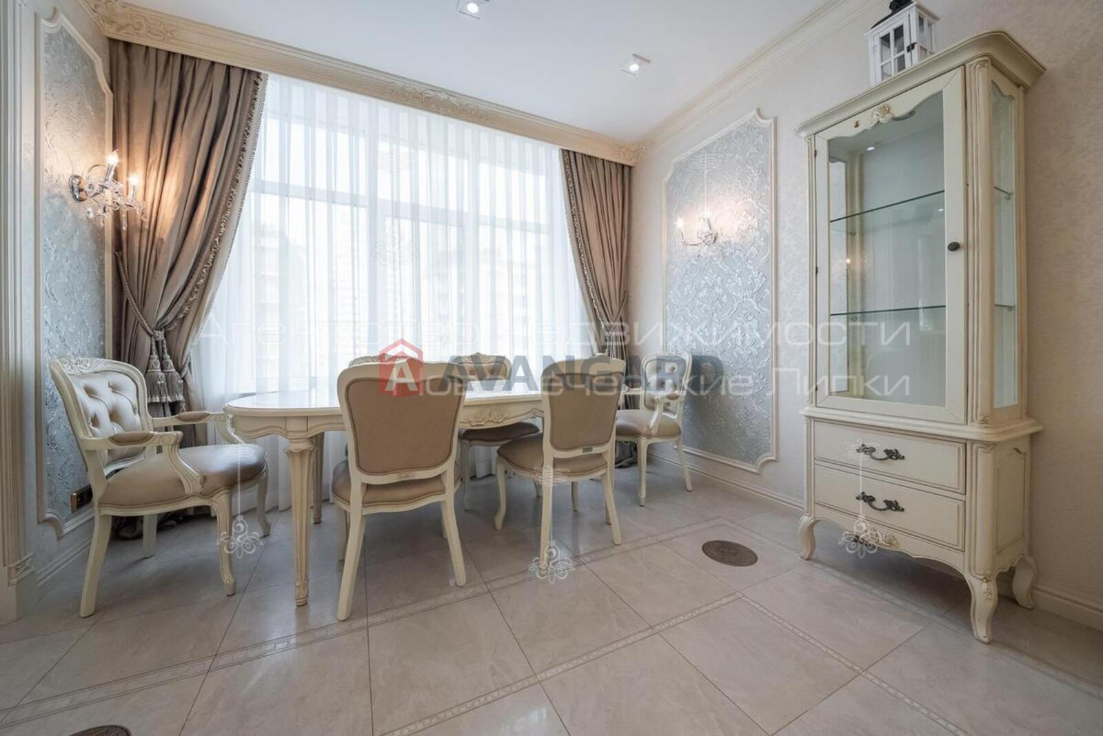 3 ��. ��������, 114/63/20 ��. �., 7/22 ������ ���� 4