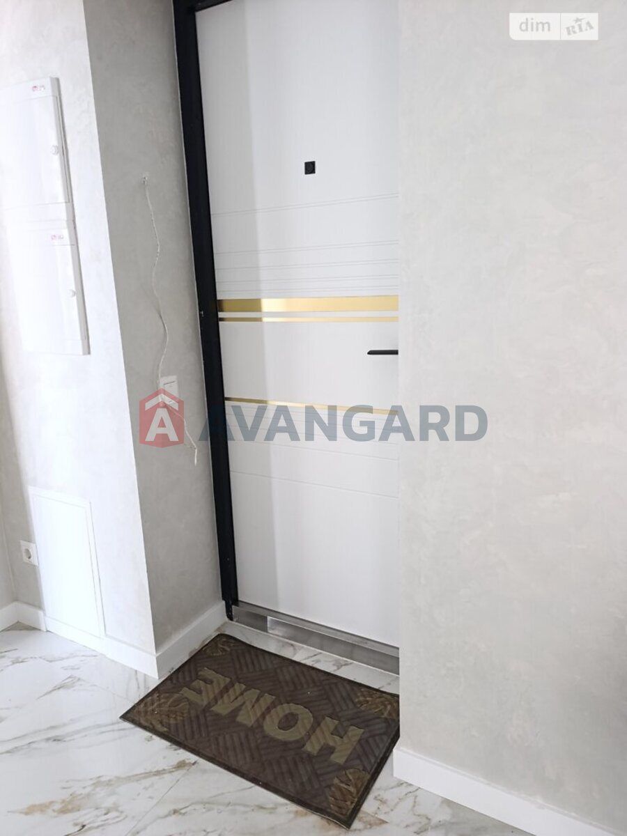 2 ��. ��������, 69/36/14 ��. �., 10/10 ������ ���� 3