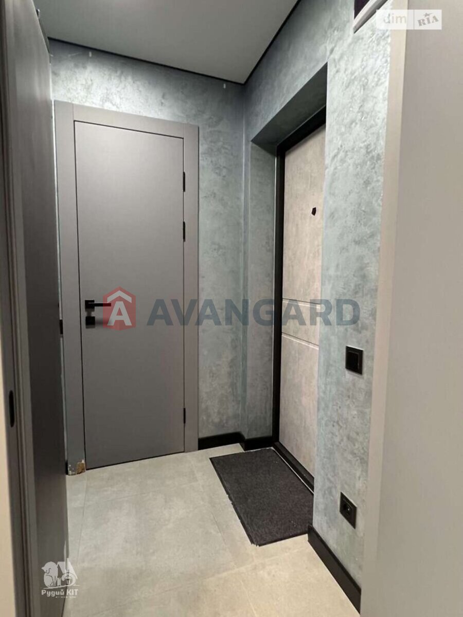 1 ��. ��������, 21/11/4 ��. �., 9/9 ������ ���� 4