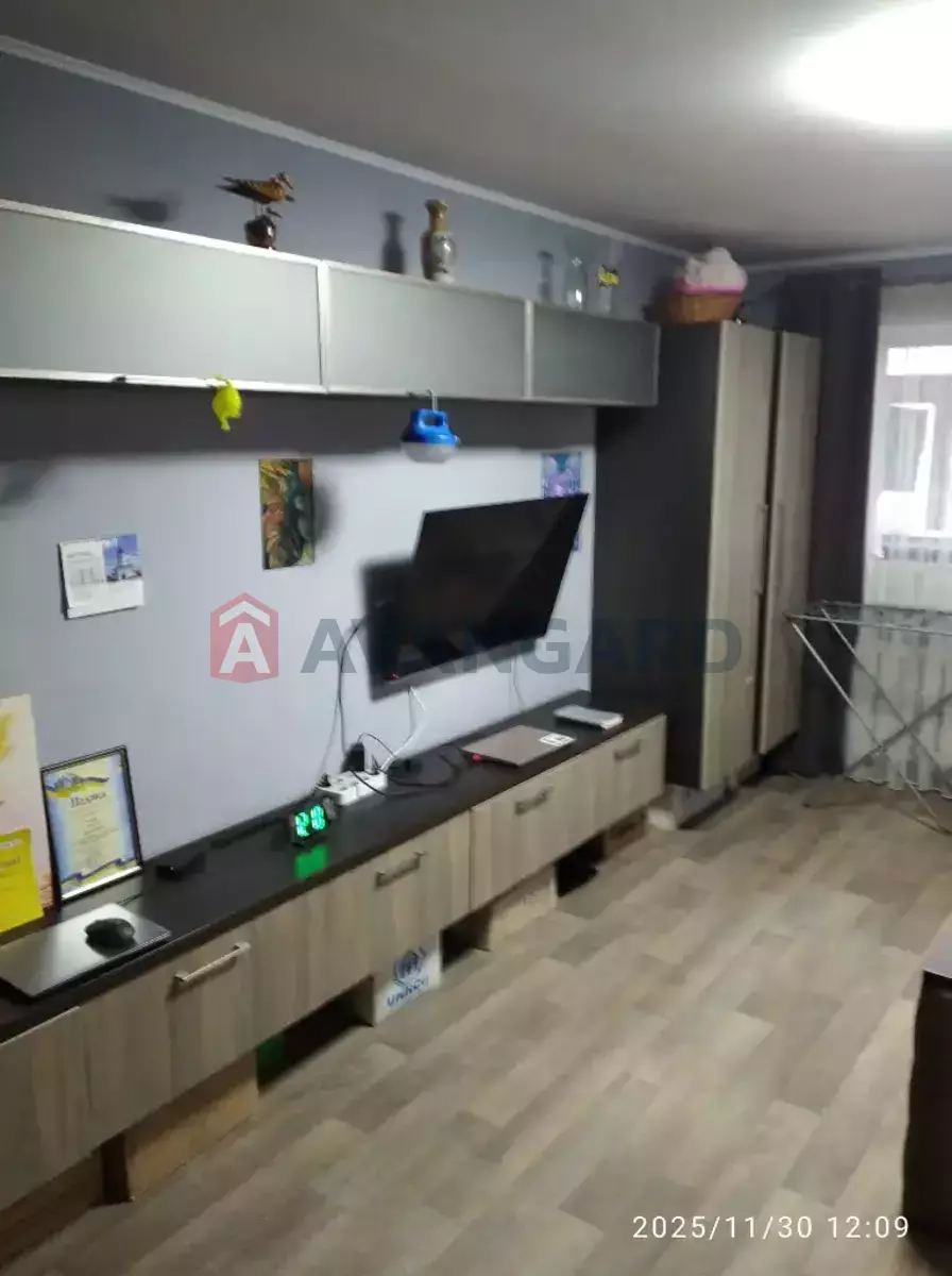 2 ��. ��������, 43/28/6 ��. �., 3/5 ������ ���� 2