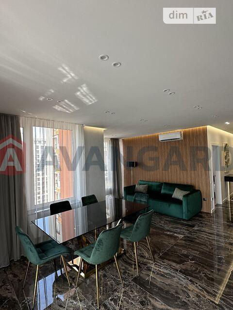 1 ��. ��������, 83/36.2/25 ��. �., 22/25 ������ ���� 11