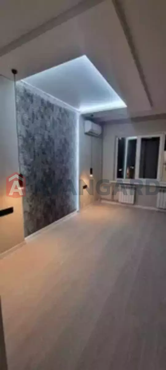 3 ��. ��������, 80/-/11 ��. �., 6/11 ������ ���� 17