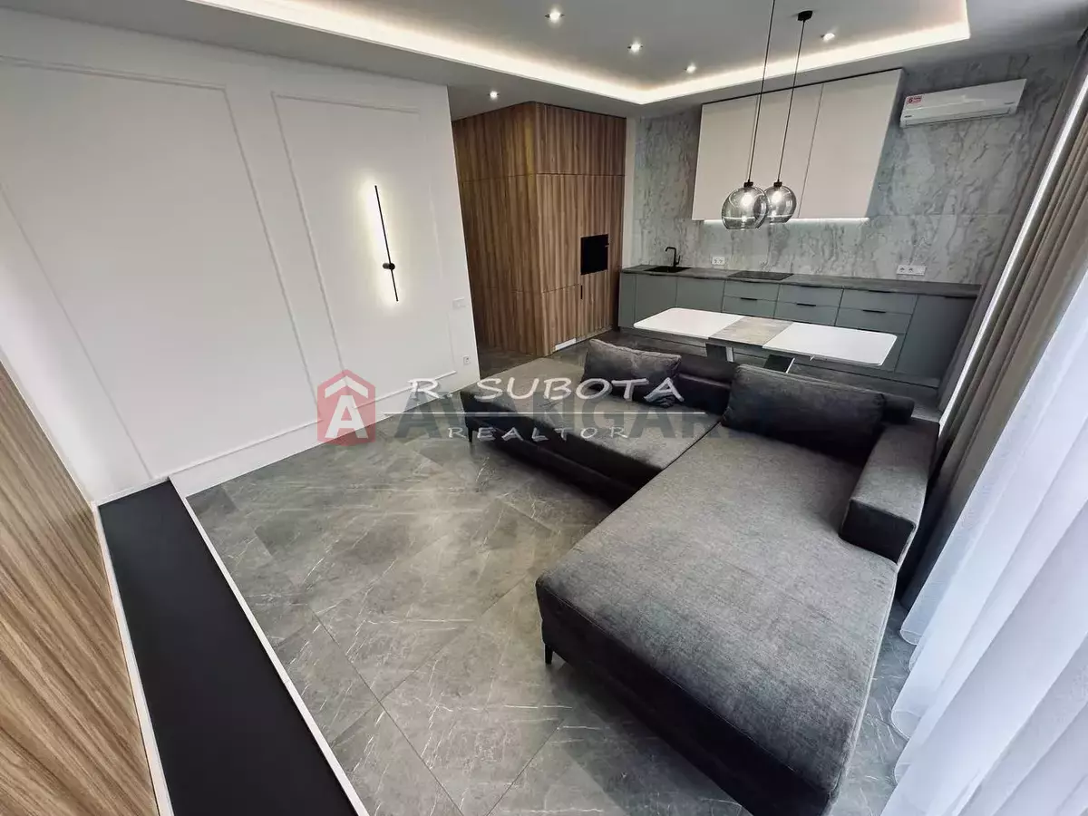 3 . , 93/-/- . ., 7/8   1