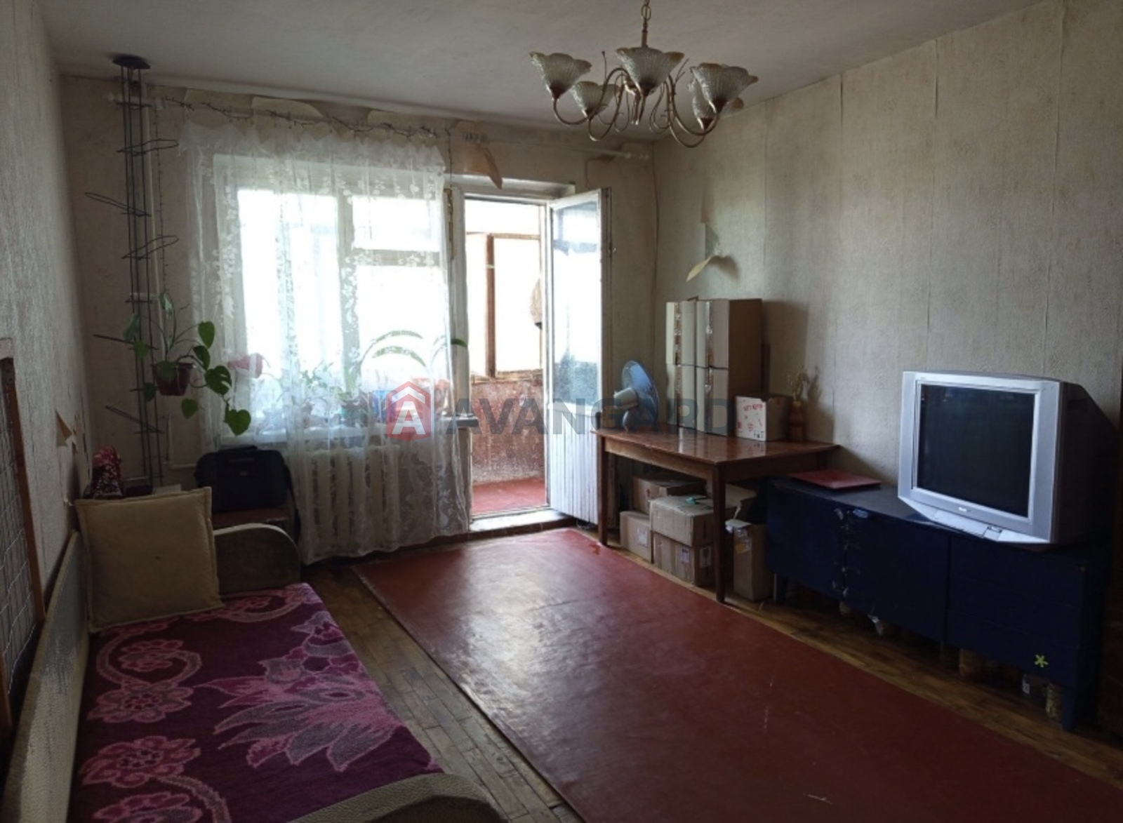 2 ��. ��������, 49/42/8 ��. �., 3/9 ������ ���� 9