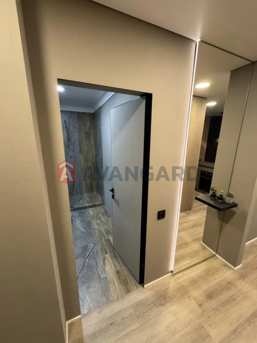 1 ��. ��������, 44/-/12 ��. �., 9/9 ������ ���� 15