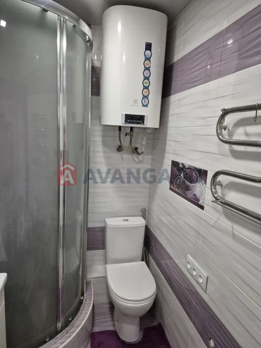 3 ��. ��������, 74/-/12 ��. �., 10/14 ������ ���� 24