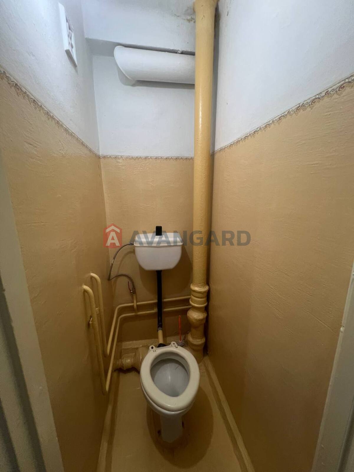 3 ����. ��������, 72/-/7 ��. �., 7/9 ���� ���� 12