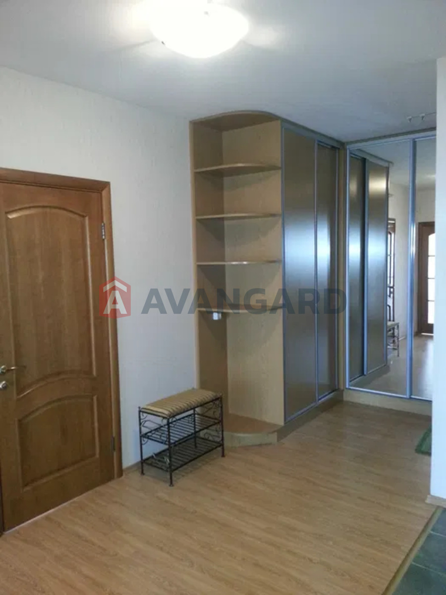 2 ��. ��������, 85/-/11 ��. �., 7/22 ������ ���� 18