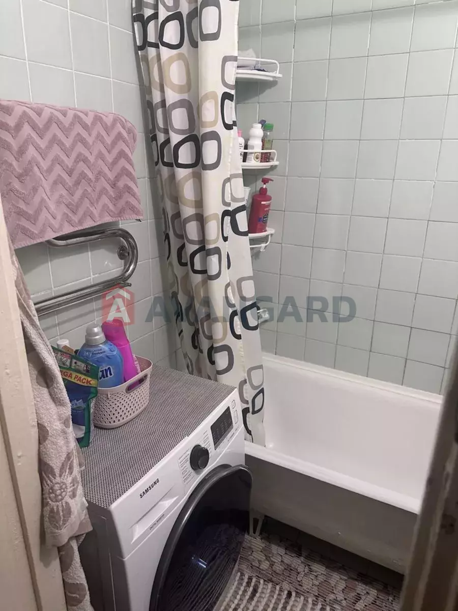 2 . , 58/-/8 . ., 5/9   7