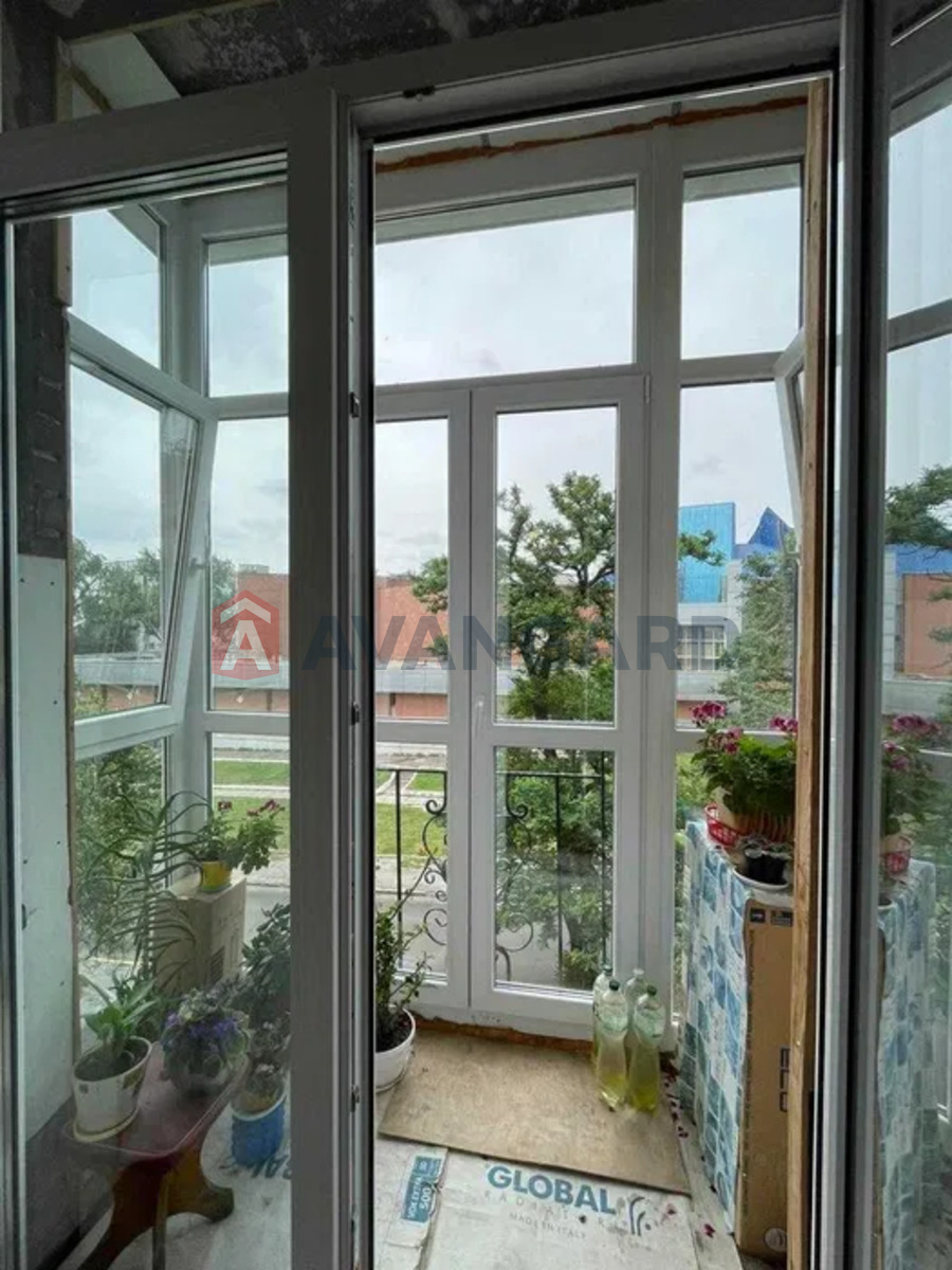 2 ��. ��������, 55/-/7 ��. �., 4/5 ������ ���� 2