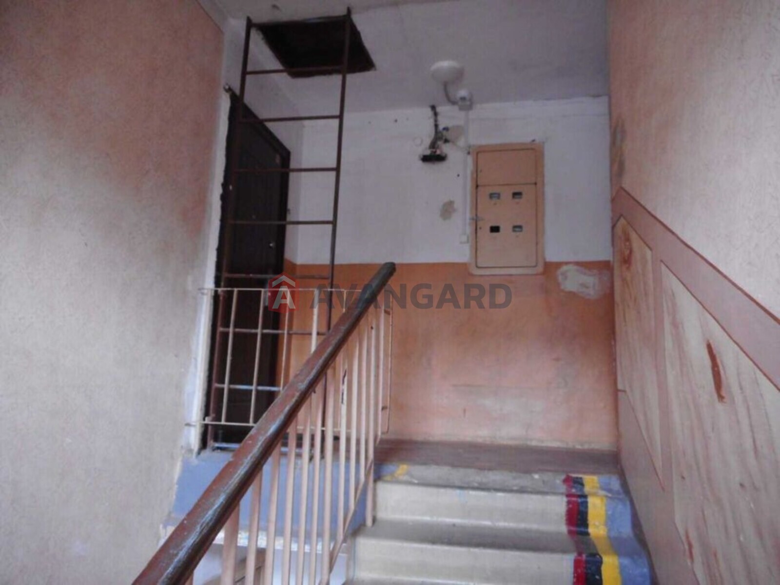 2 ��. ��������, 51/-/8 ��. �., 3/3 ������ ���� 3