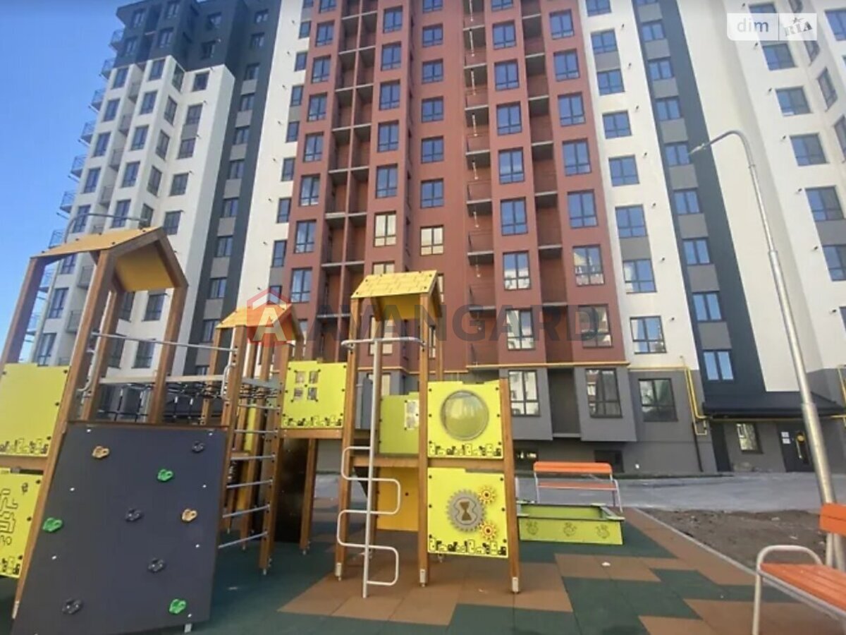 1 ��. ��������, 48/20/18 ��. �., 3/11 ������ ���� 13