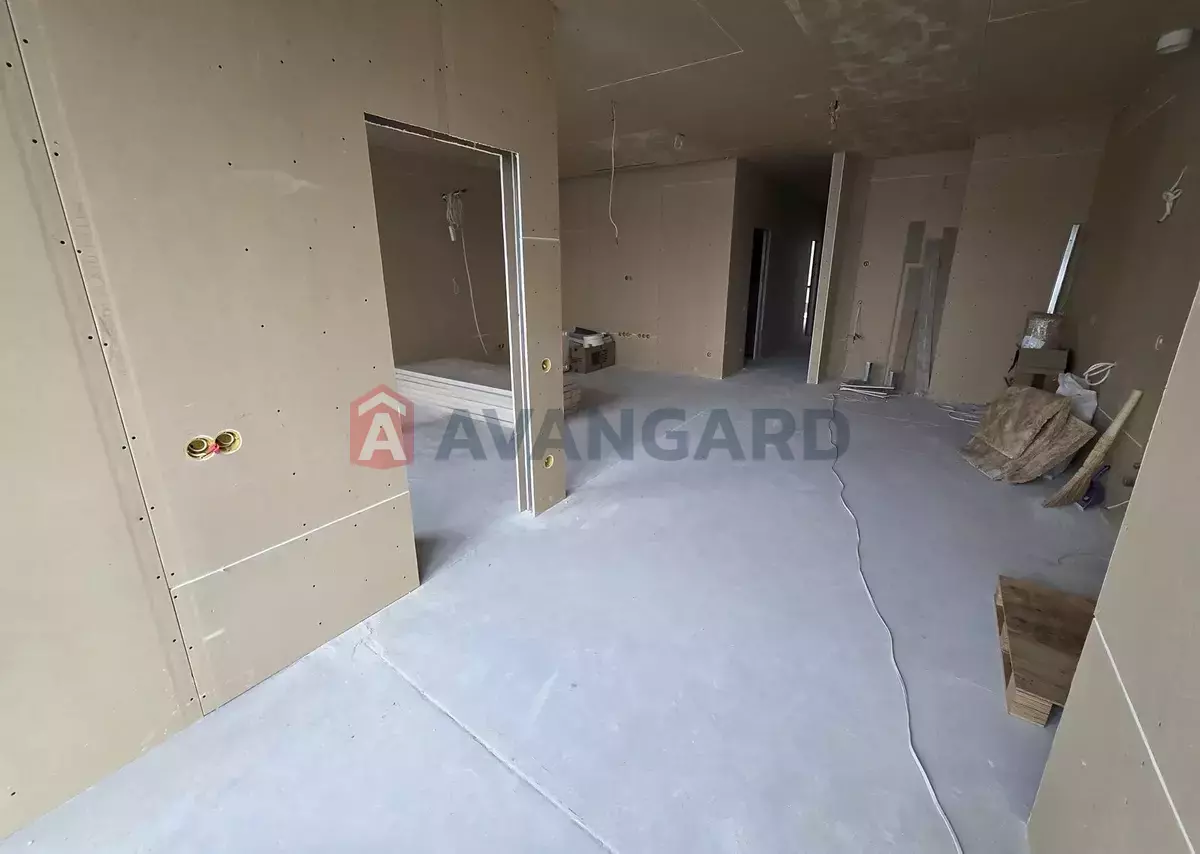 3 ����. ��������, 105/-/- ��. �., 4/12 ���� ���� 6