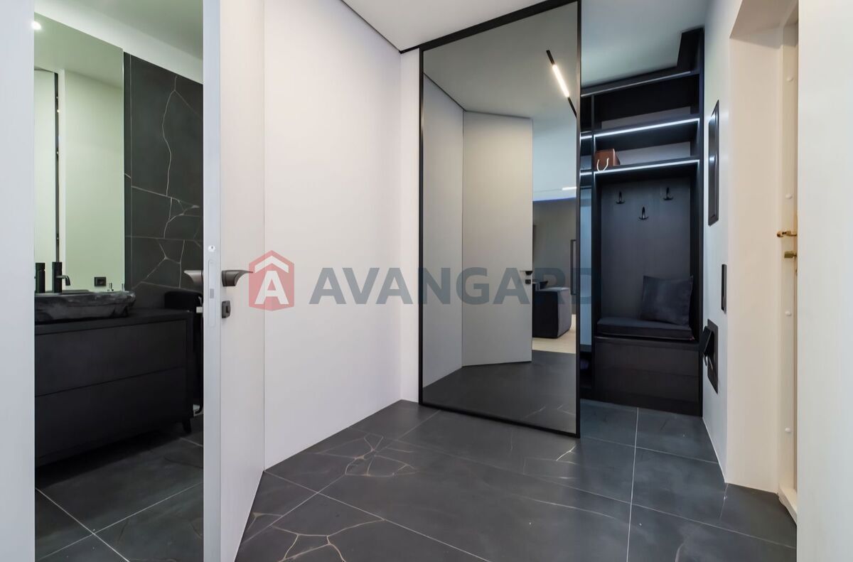 4 ��. ��������, 115 / 45 / 50 ��. �., 7/26 ������ ���� 18