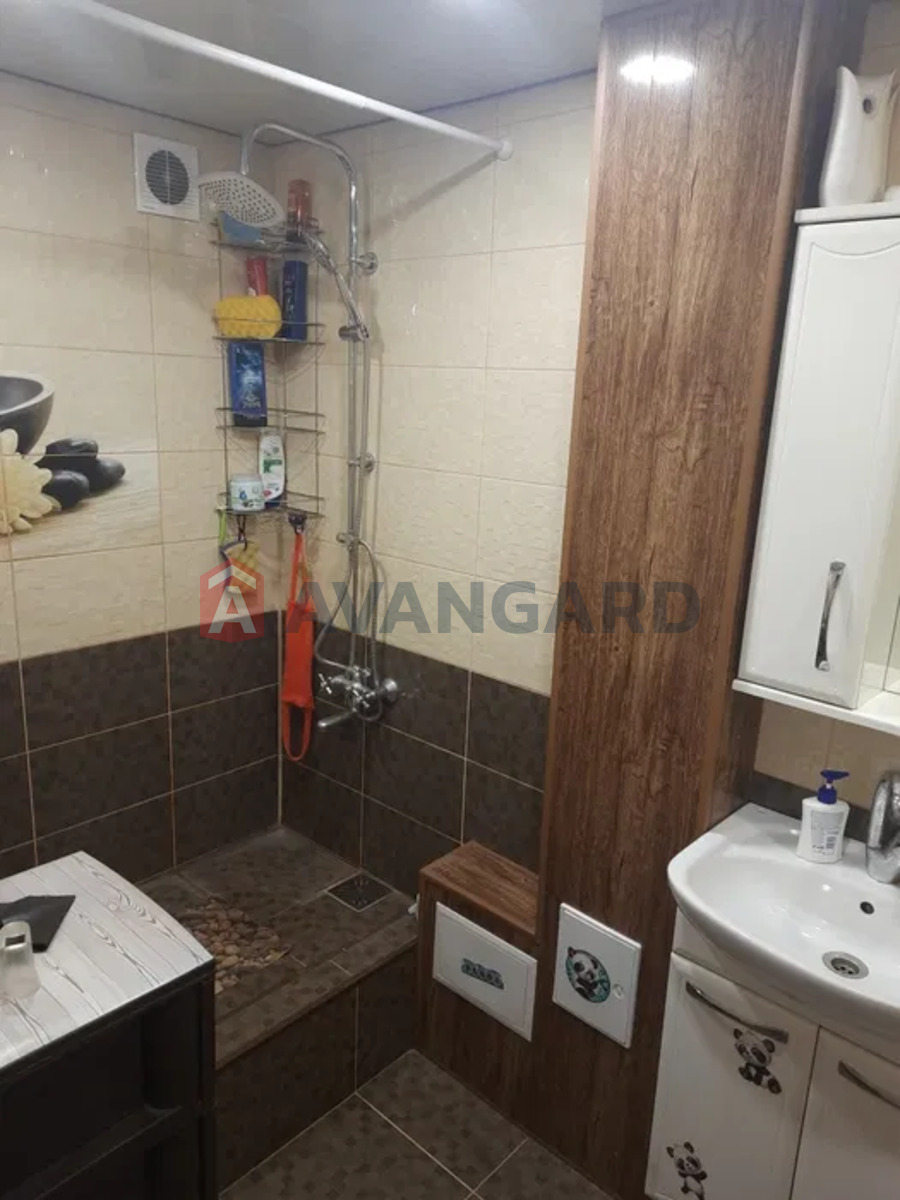 3 ��. ��������, 56/-/6 ��. �., 3/5 ������ ���� 4