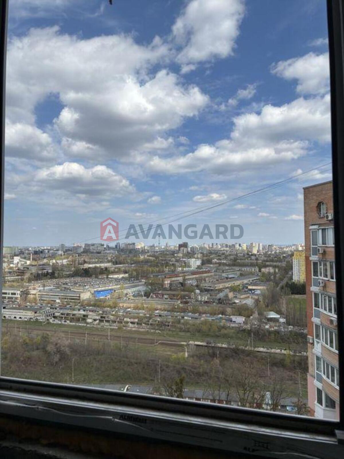 1 ��. ��������, 53/-/15 ��. �., 24/27 ������ ���� 3