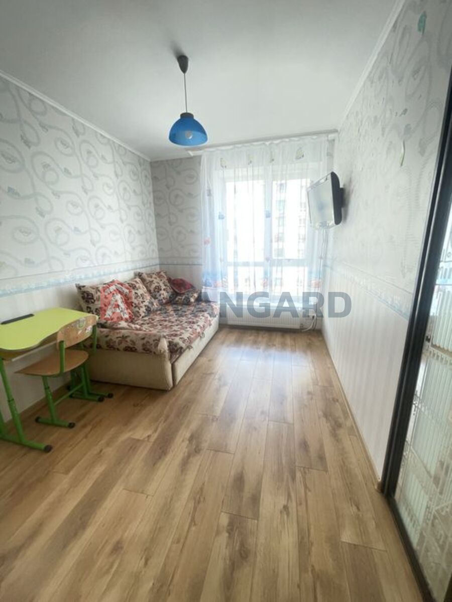 1 ��. ��������, 51/27/11 ��. �., 9/12 ������ ���� 11