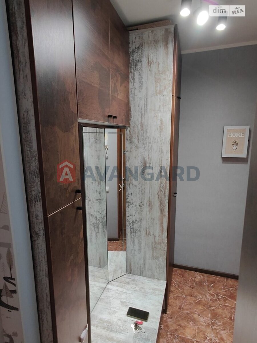 3 кім. квартира, 67/-/8 кв. м., 2/9 поверх фото 18 3 кім. квартира, 67/-/8 кв. м., 2/9 поверх фото 18